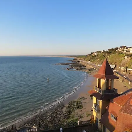 Maison Vue Sur Le Mont Saint Michel Et Sa Baie Holiday home Champeaux