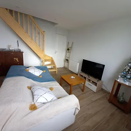 L'oeil Du Mont Maison Vue Sur Le Mont Saint Michel Et Sa Baie Champeaux