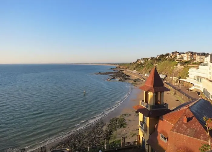 L'oeil Du Mont Maison Vue Sur Le Mont Saint Michel Et Sa Baie Feriehus Champeaux