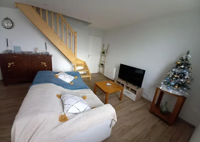 L'oeil Du Mont Maison Vue Sur Le Mont Saint Michel Et Sa Baie Champeaux